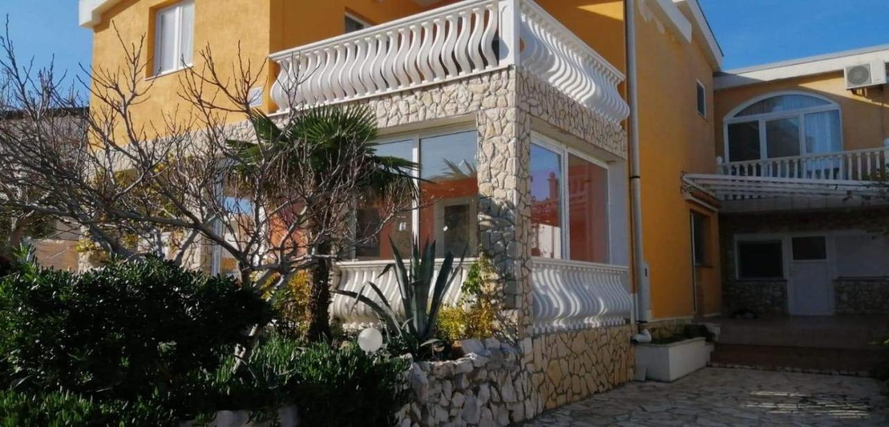 Apartmani Marijanovic Vir Exterior photo