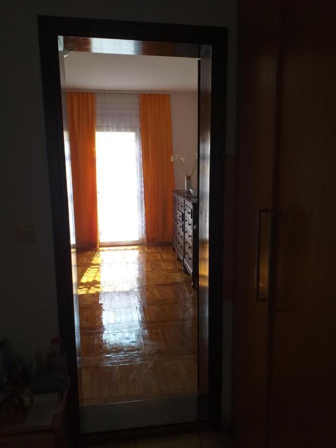 Apartmani Marijanovic Vir Exterior photo