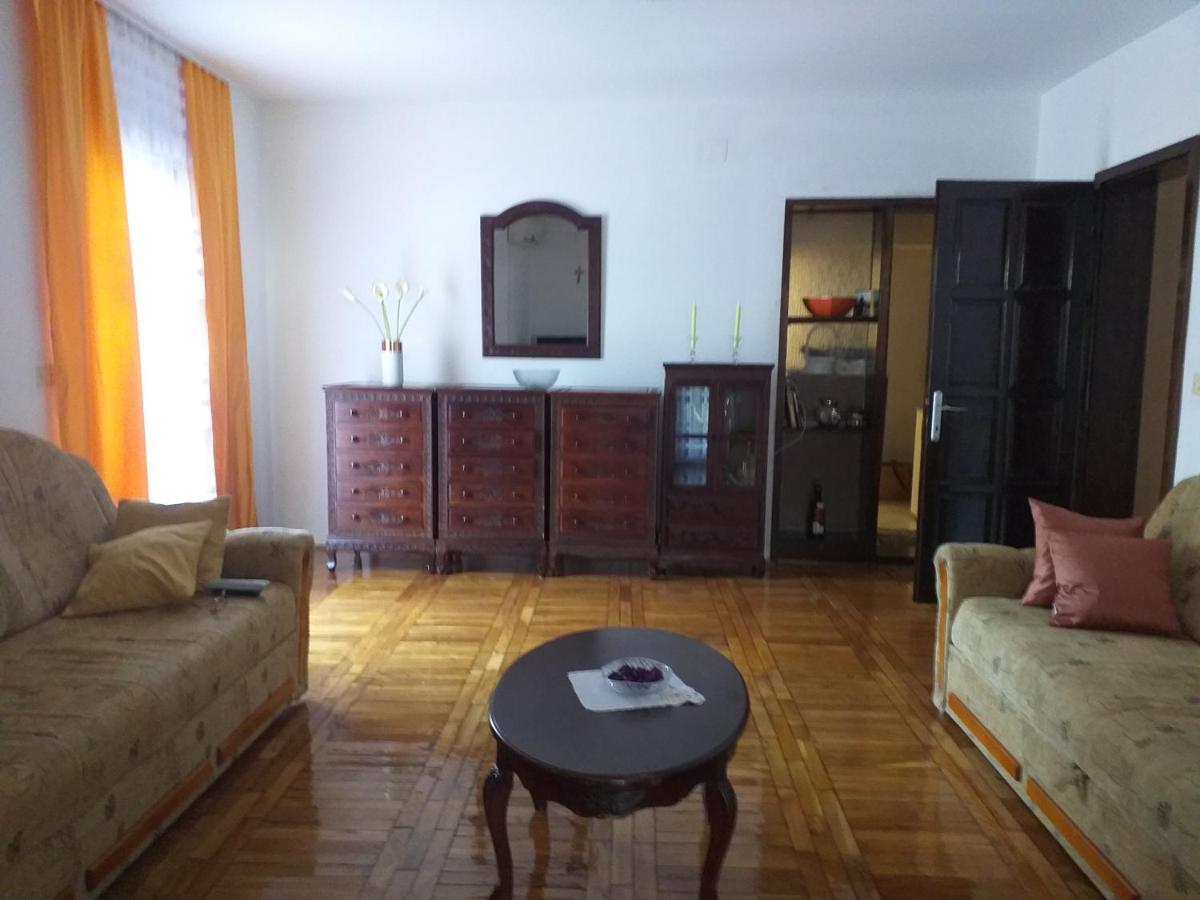 Apartmani Marijanovic Vir Exterior photo